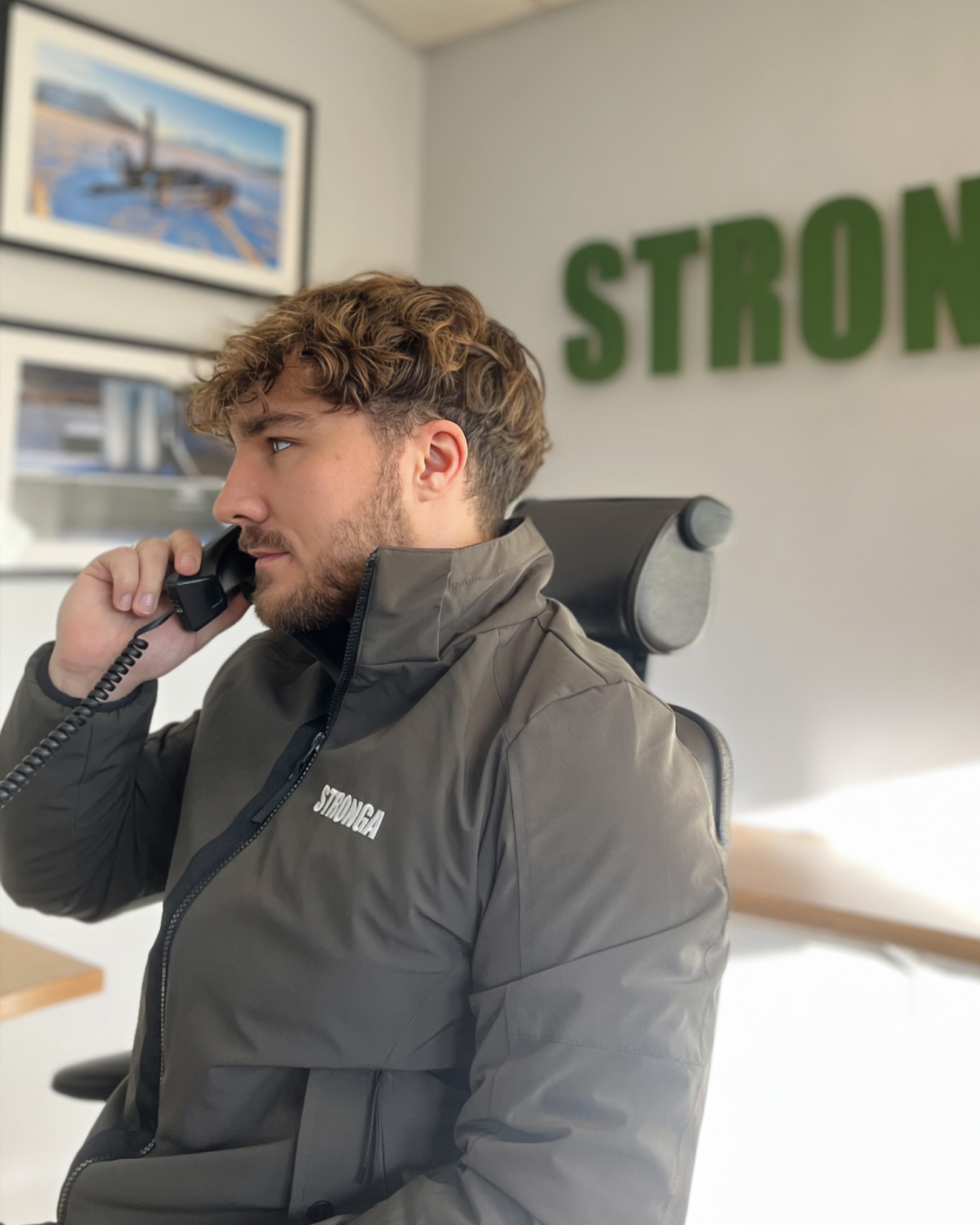 Consultation du service client Stronga