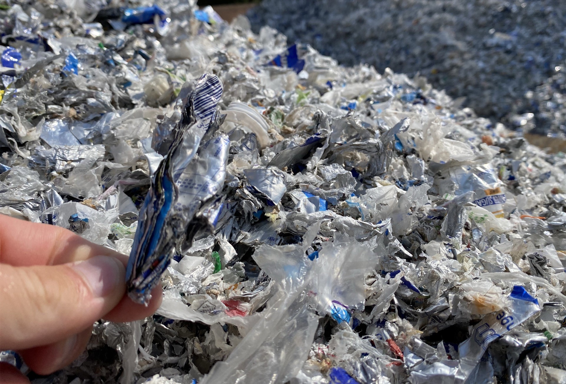 Déchets plastiques broyés