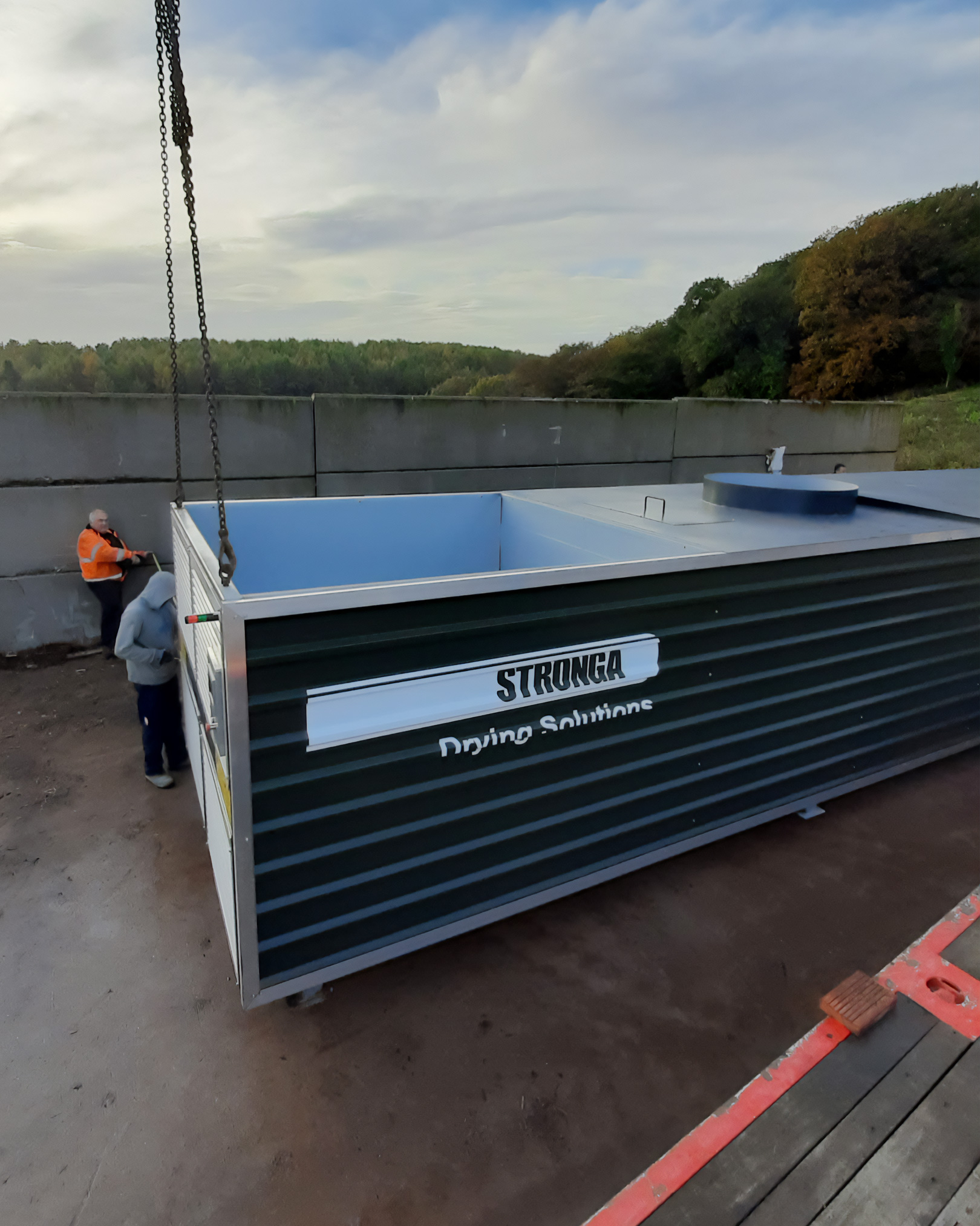 Livraison par grue et installation de FlowDrya